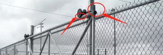 5327g Nylonowe rolki do bram wspornikowych ze wspornikiem Łańcuch Link Fence Gate Wheels