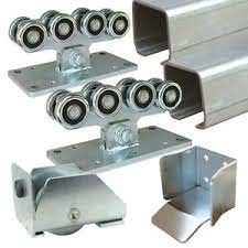 materiały metalowe bramy przesuwne produkowane akcesoria,